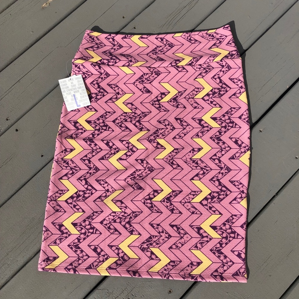 LuLaRoe Cassie